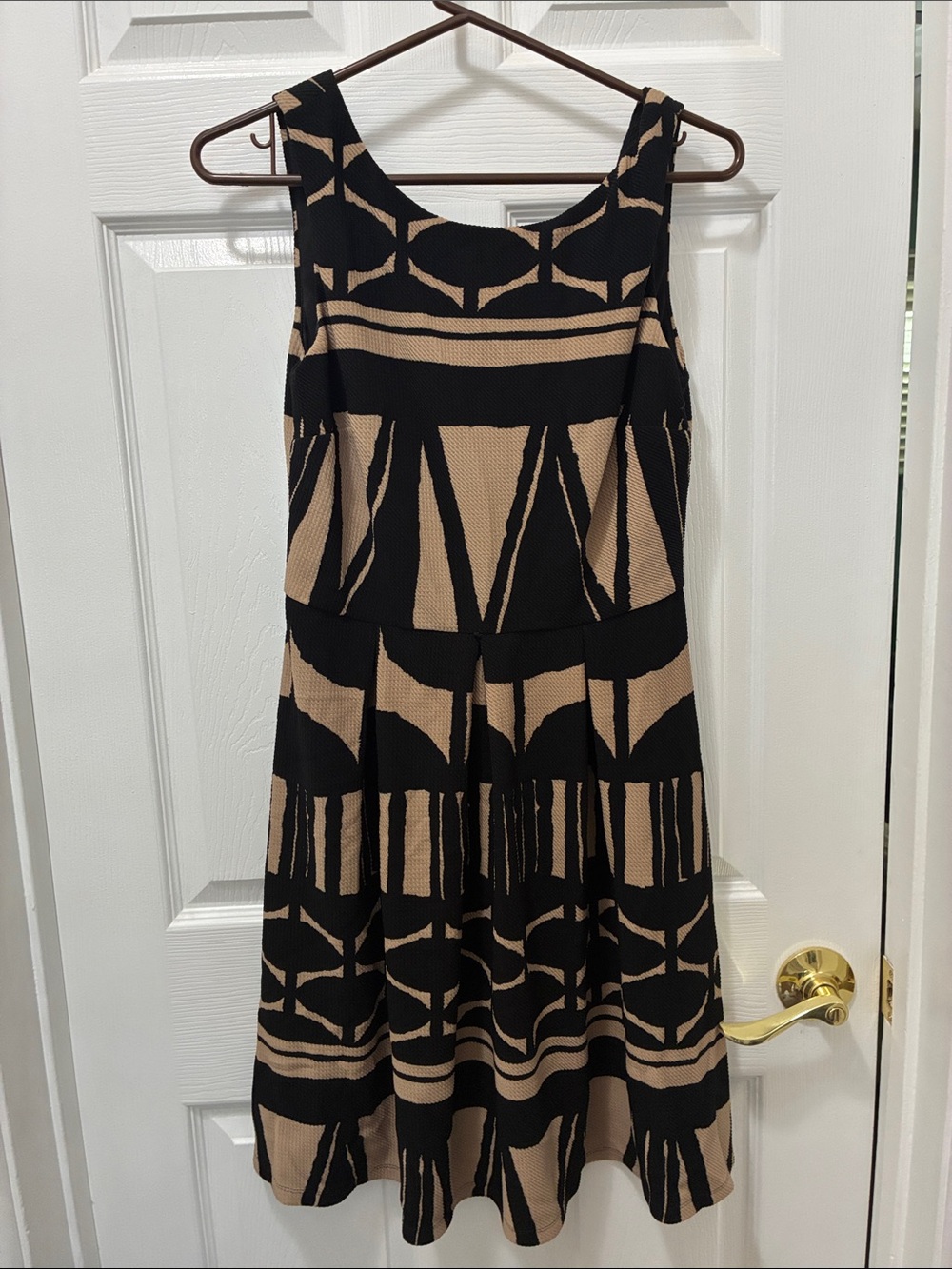Liz Claiborne Sleeveless Geometric Fit-and-Flare Dress Black Beige Skater Sz 4